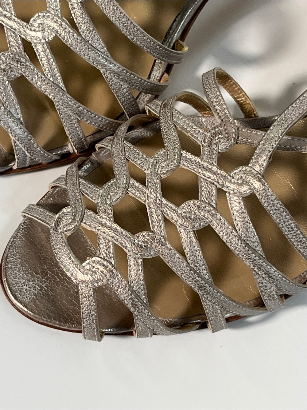 STUART WEITZMAN Evening Event Silver Metallic Strappy Stacked Heel Sandals SZ 9M - Picture 3 of 13